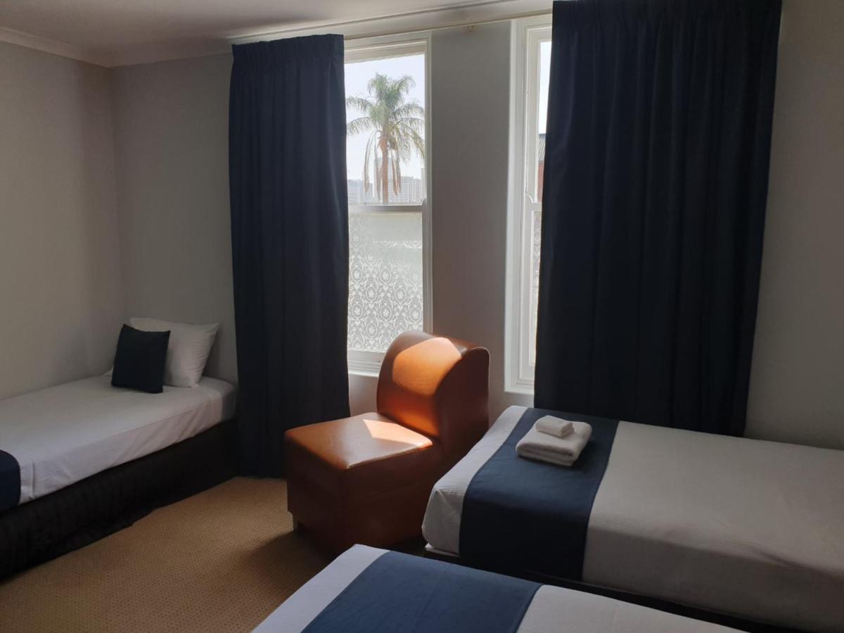 Adelaide Pulteney Motel Екстер'єр фото